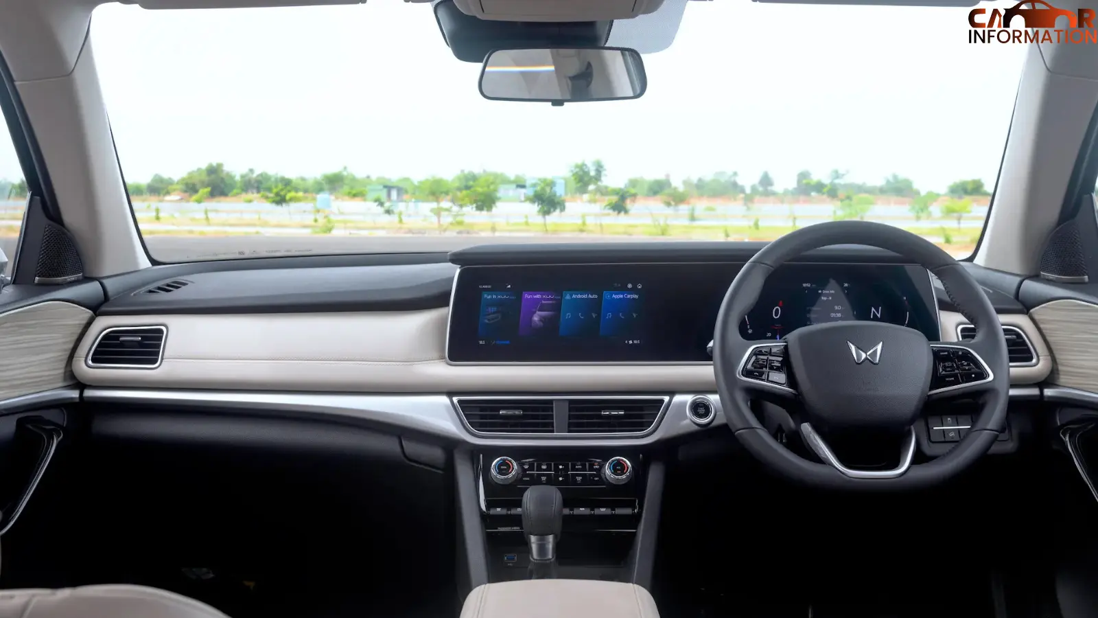 xuv 700  interior