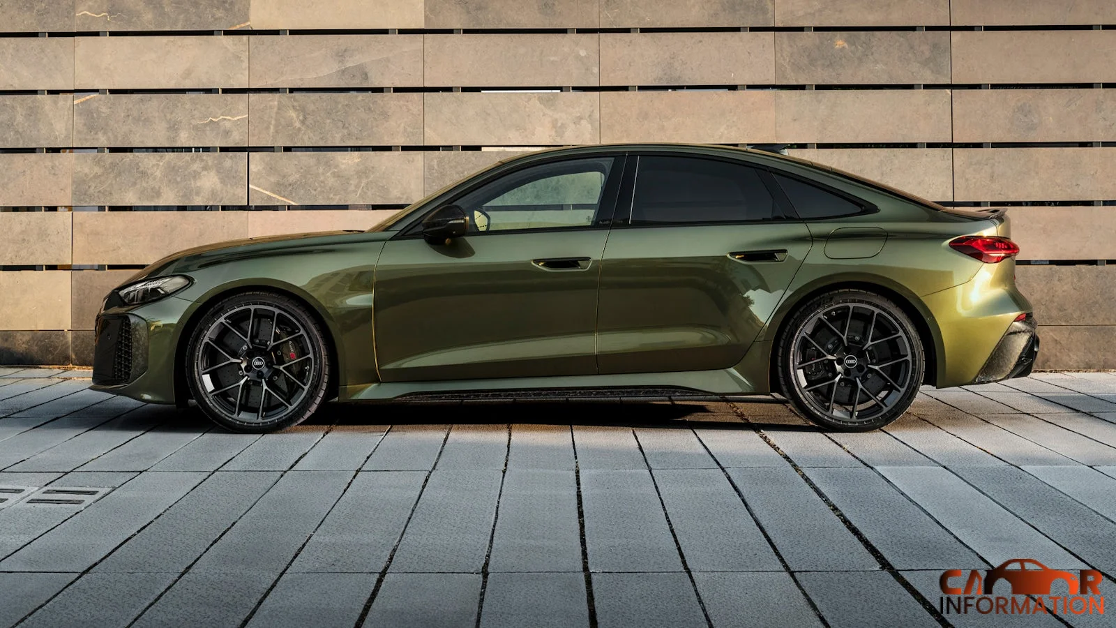 2026 Audi RS5 side profile alloy wheels design