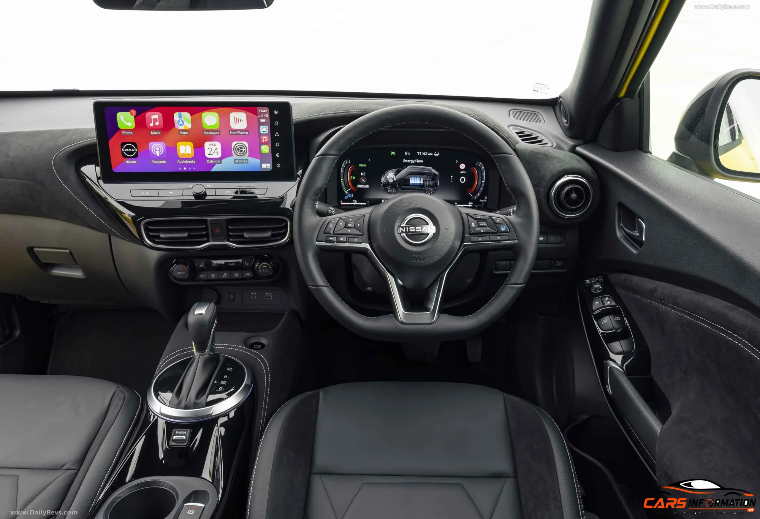Nissan Tekton Tekna Plus 1.3 DCT cabin interior dashboard design