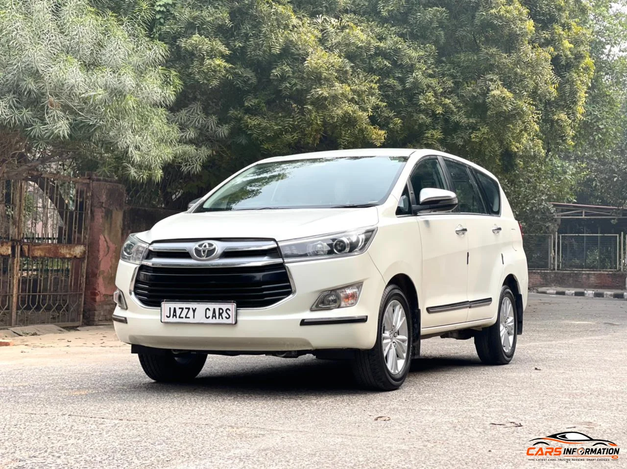 2026 Toyota Innova Crysta ZX side profile alloy wheels design