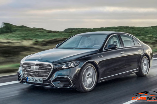 Mercedes Benz S Class cabin interior dashboard design